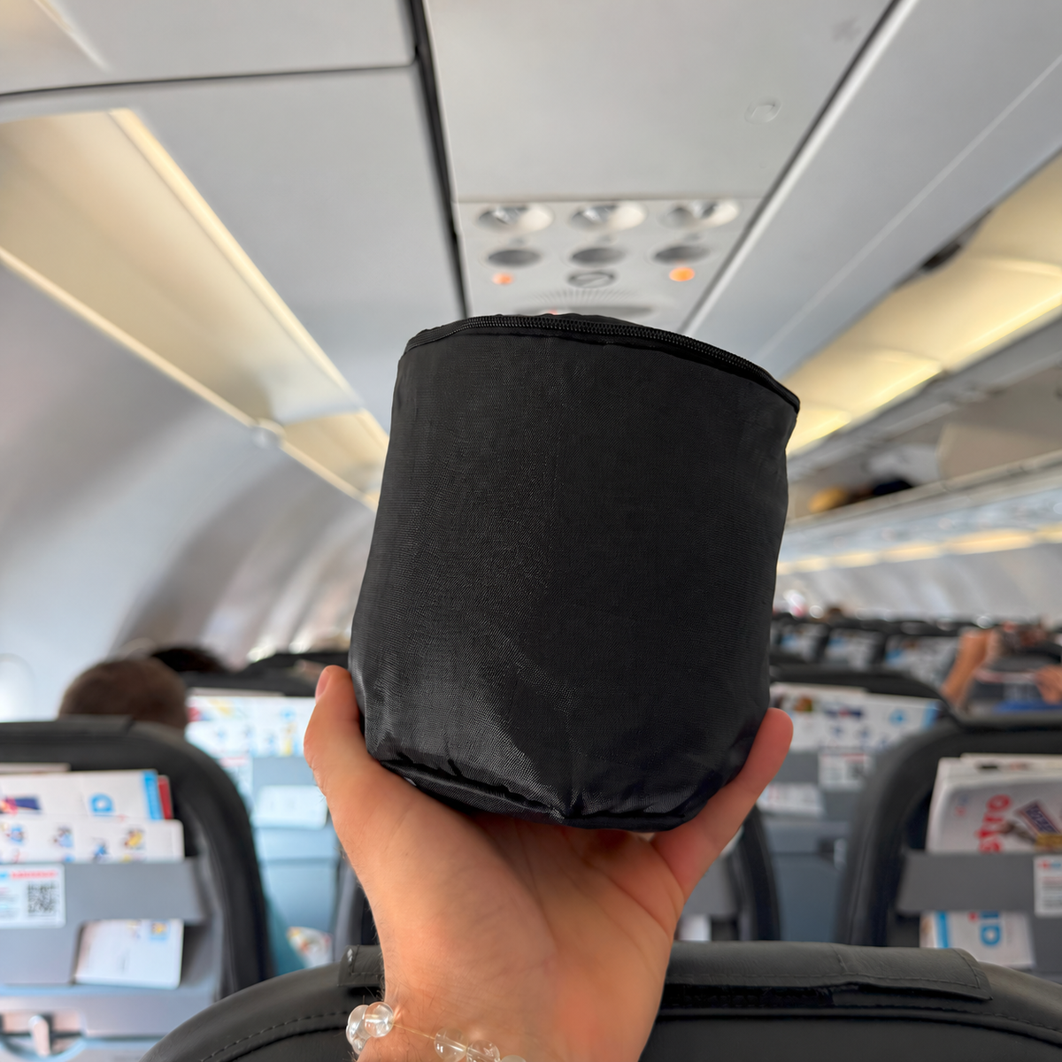Coussin de voyage Cavelyo — Pochette de transport